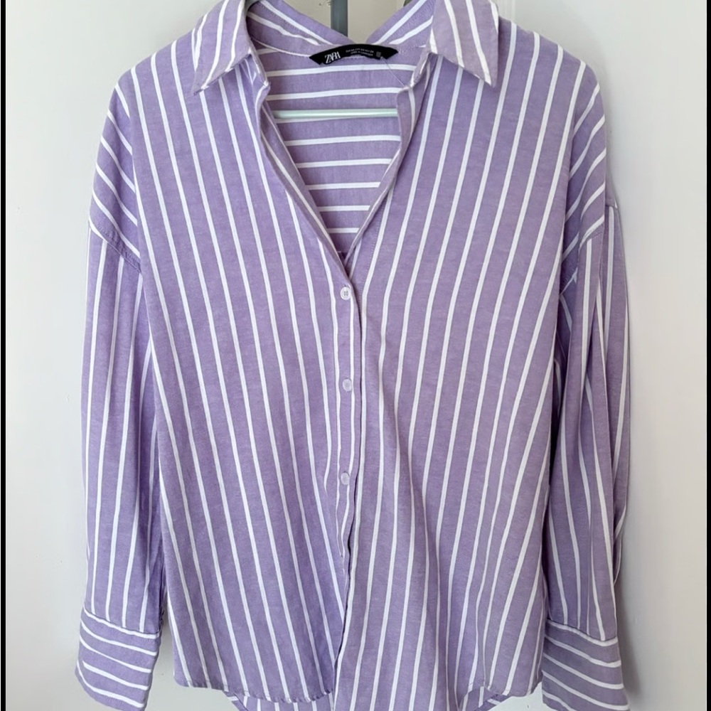 Zara Lavender and White Striped Button-Down Shirt